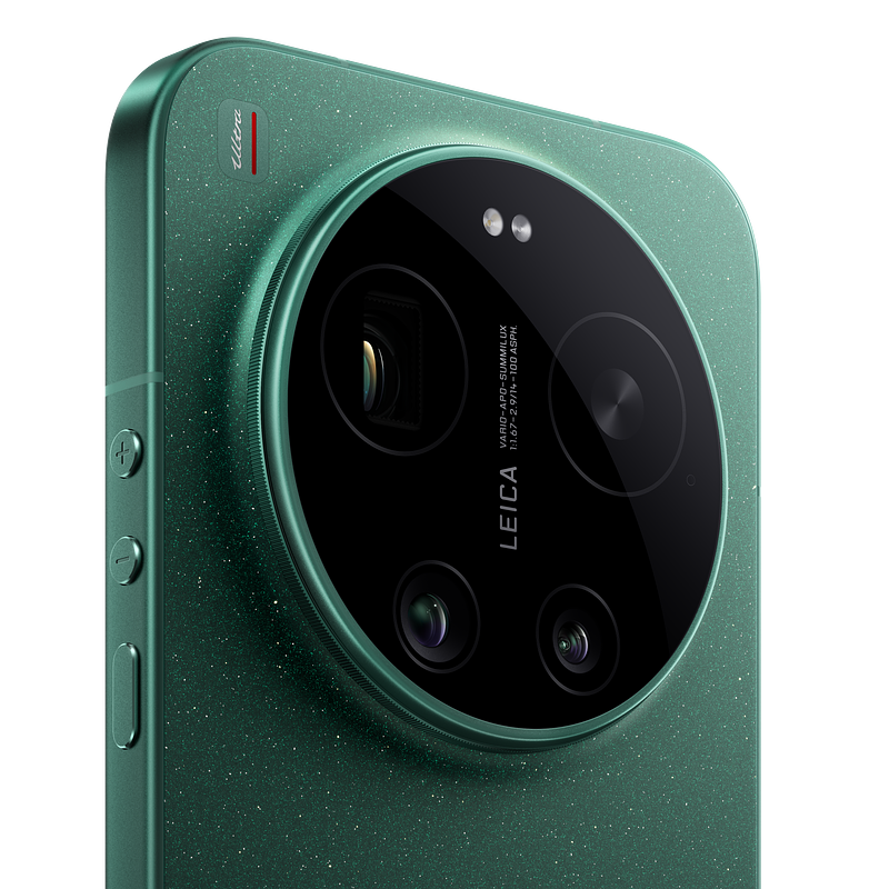 Xiaomi 17 Ultra Green 3.png