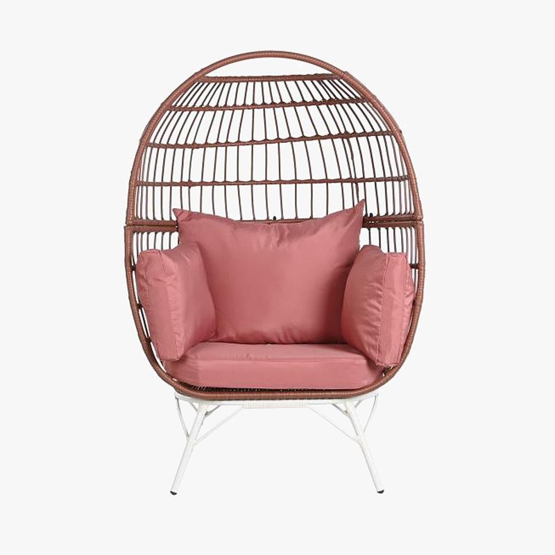Cadeirão em Metal Branco e Rattan Rosa 99x71x147 PVP 332,00€.jpg