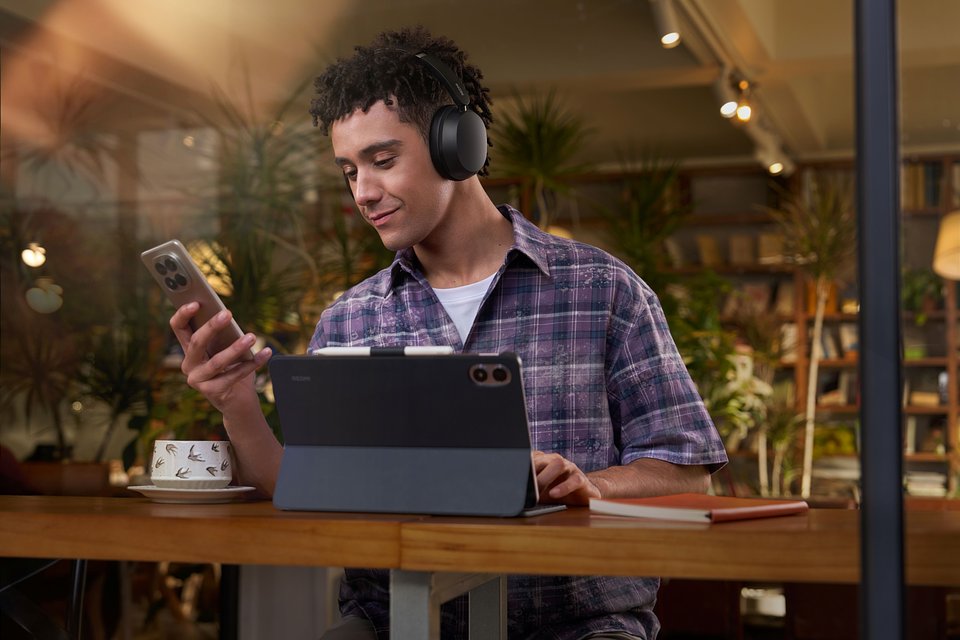 Imagens de Utilização de Redmi Headphones Neo 2.jpg