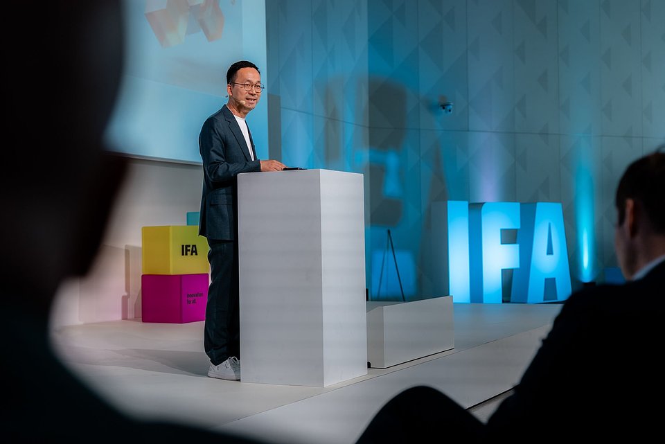IFA_Kick-Off_by_www.introduce-productions.de_dominik-tryba_INT-08721.jpg