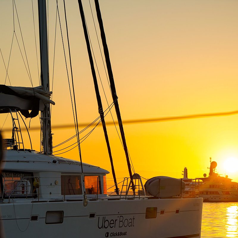UBERBOAT_005_V1..jpg