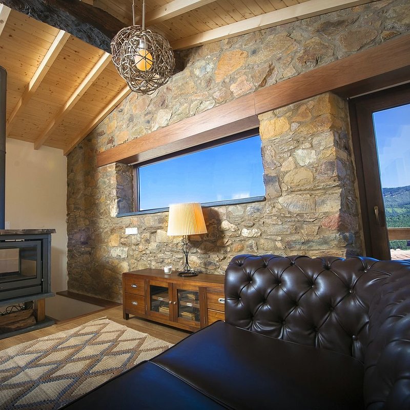 Mountain Whisper_Small Portuguese Hotels3.jpg