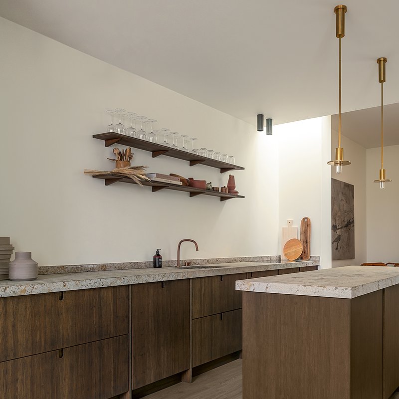 MJ3548_Interior04_kit.jpg