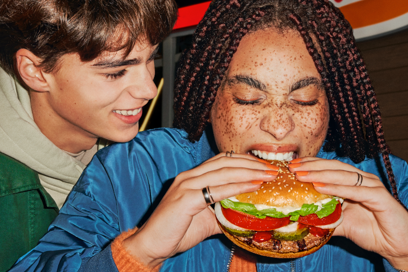 Whopper lifestyle - fot. Burger King.png