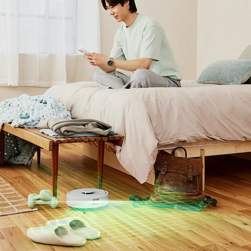 Roomba_Mini_White_Lifestyle_DTC_LiDAR_4000x4000.jpg