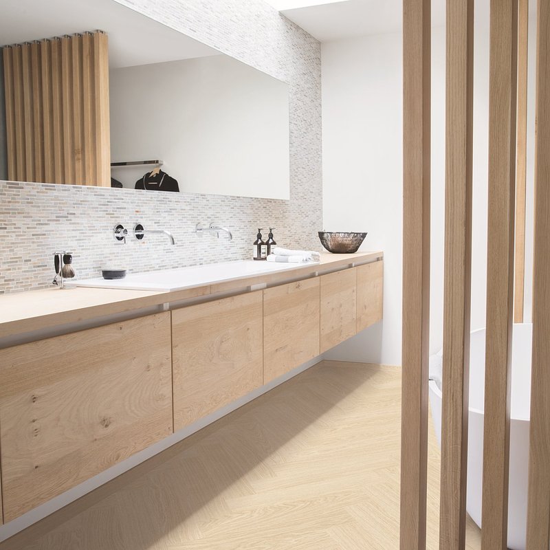 AVHBU40361_Interior03.jpg