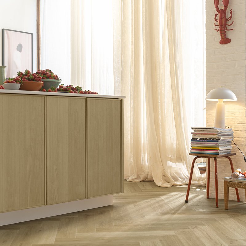 AVHBU40362_Interior06.jpg