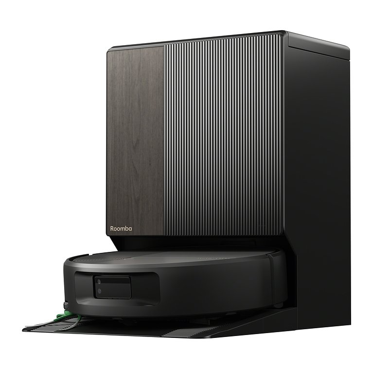 Roomba_Max_875_Combo_AutoWash_Black_Photo_Studio_LeftFacing1_InDock.jpg