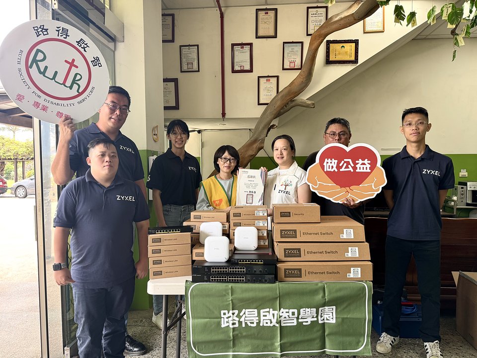 Zyxel Networks volunteers in Ruth Society for Disability Services