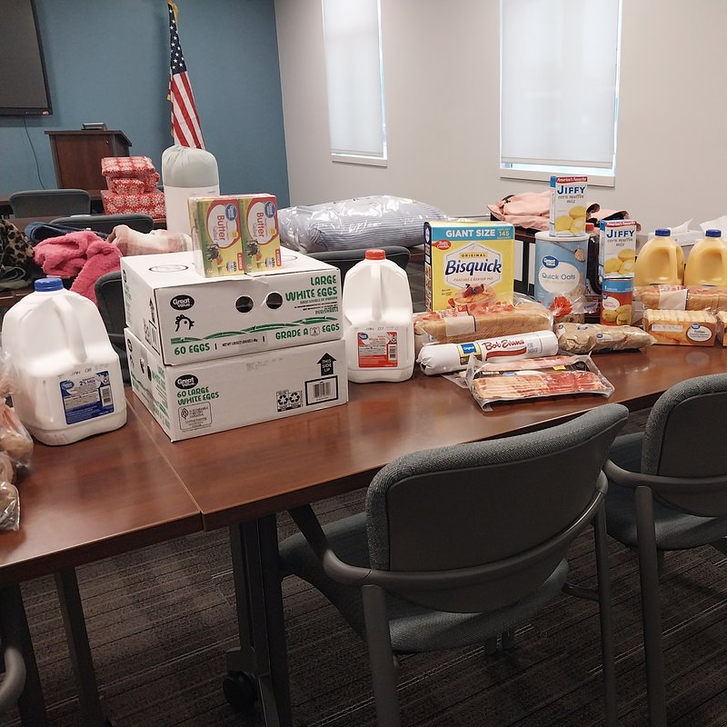 Christmas Meals 2024 a.jpg