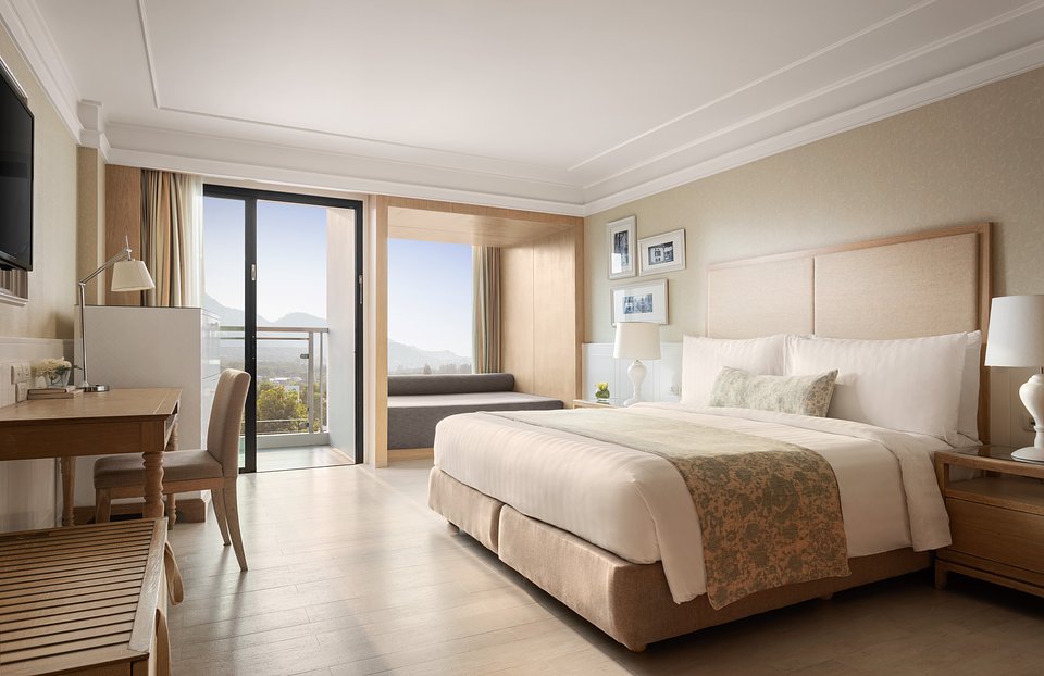 Amari Hua Hin_Deluxe Hill View.jpg