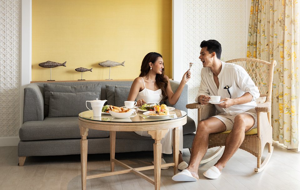 Amari Hua Hin_Family suite Lifestyle 1.jpg