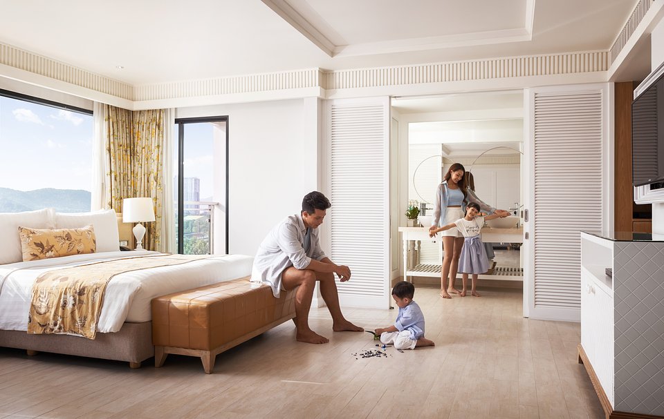 Amari Hua Hin_Family suite Lifestyle 2.jpg