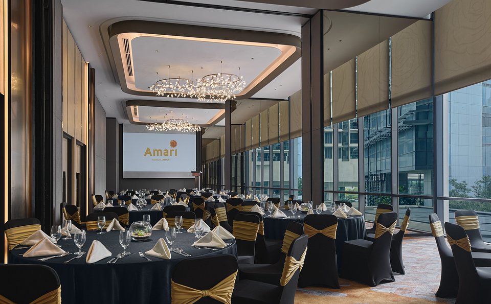 Amari Kuala Lumpur - Veria Ballroom - Banquet set up 01 v2.jpg