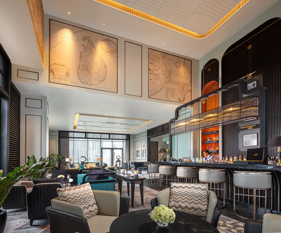 Amari Colombo Sri Lanka - The Mira Lounge 1.jpg