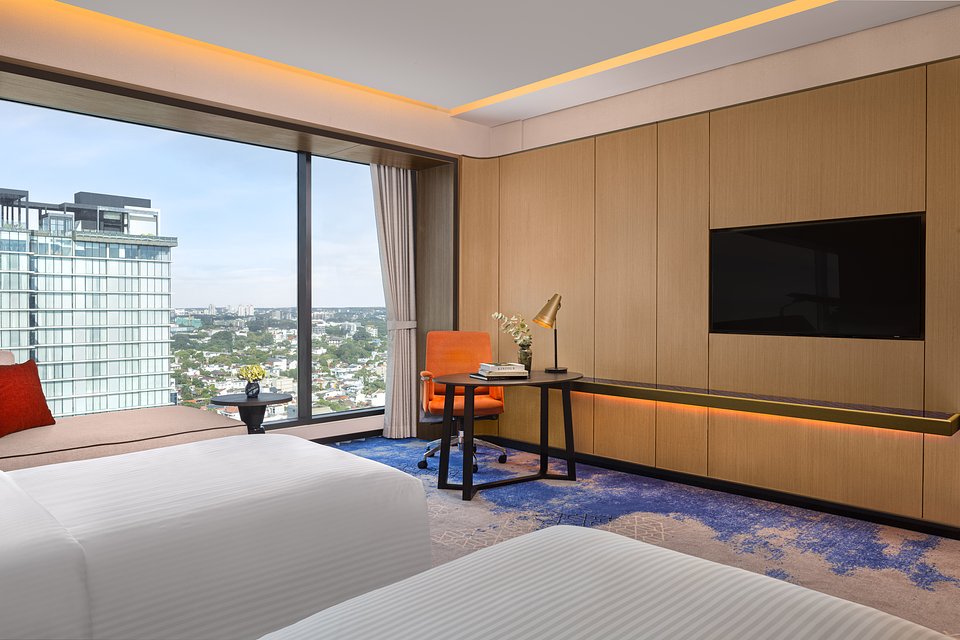 Amari Colombo Sri Lanka Club Deluxe Twin Room - City view 2.jpg