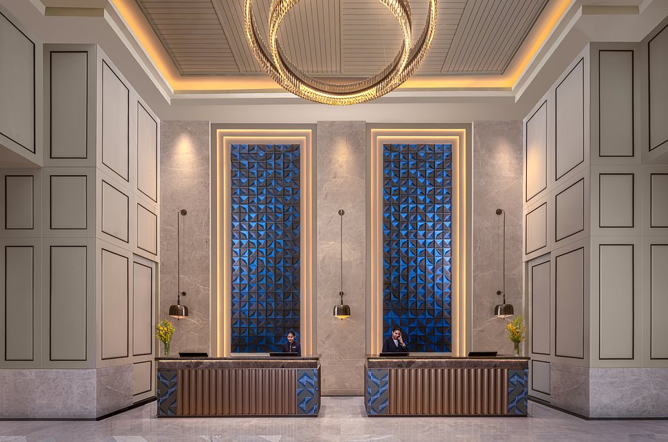 LOBBY-2.jpg
