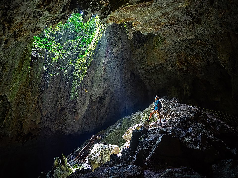 Mulu Caves.jpg