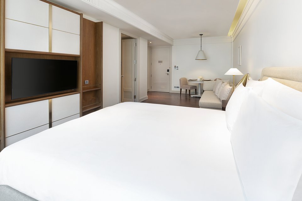 Oriental Residence Bangkok-Junior Suite Prestige-Bedroom 3.JPG