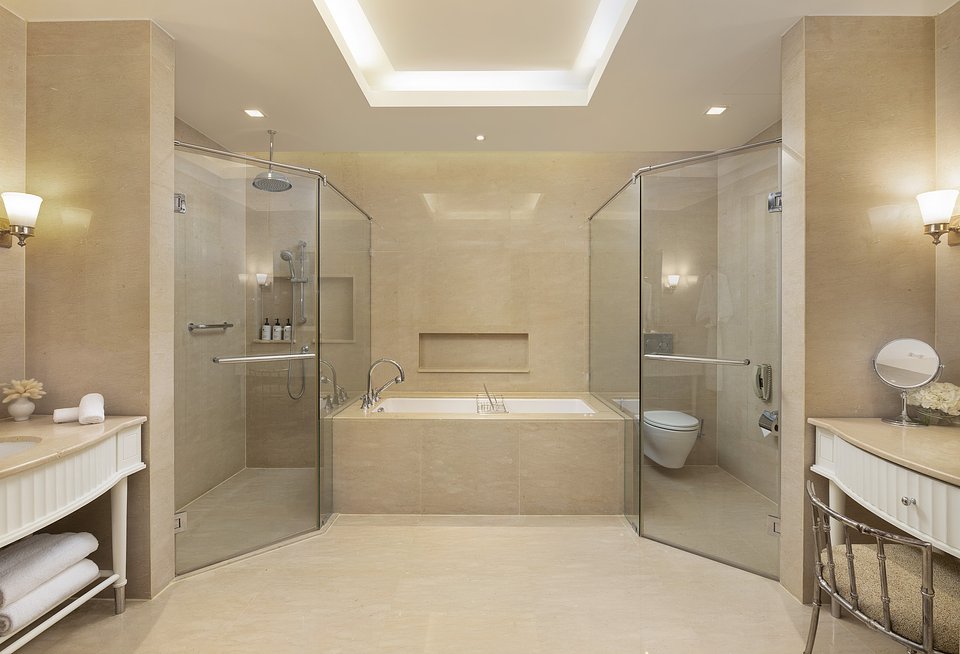 Oriental Residence Bangkok-One Bedroom Prestige-Bathroom 1.JPG