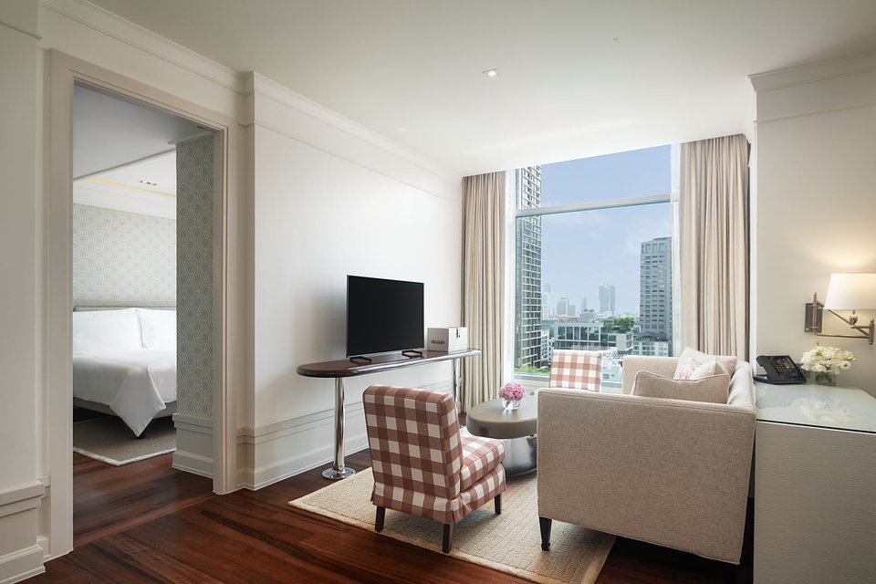 Oriental Residence Bangkok-One Bedroom Prestige-Living Room-City view.jpg