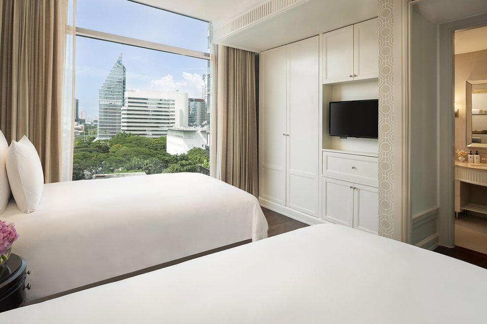 Oriental Residence Bangkok-Two Bedroom Prestige-Bedroom-Twin bed.jpg