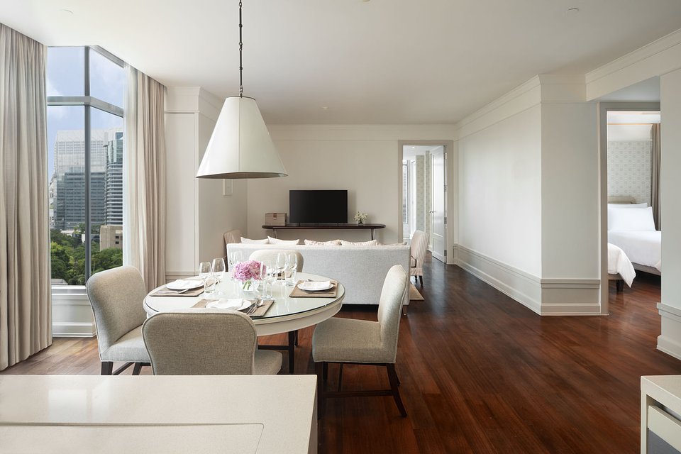 Oriental Residence Bangkok-Two Bedroom Prestige-Living room-Dining.jpg