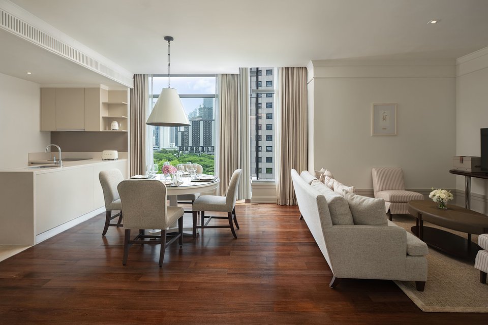 Oriental Residence Bangkok-Two Bedroom Prestige-Living room-Living area.jpg