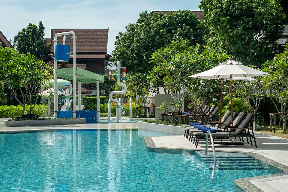 Amari Koh Samui - Aqua Toys - Garden Wing Pool (6).jpg