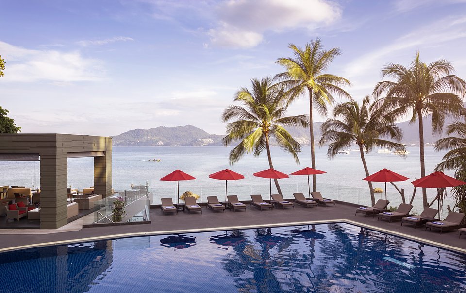 Amari Phuket_Pool (1).jpg