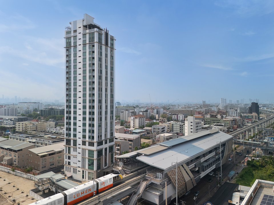 Lumen Bangkok Srinakarin_Exterior.jpg