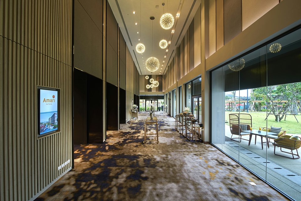 Amari Pattaya_Grand Ballroom Foyer.jpg