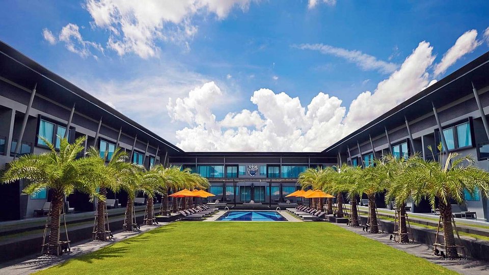 pool-1.jpg