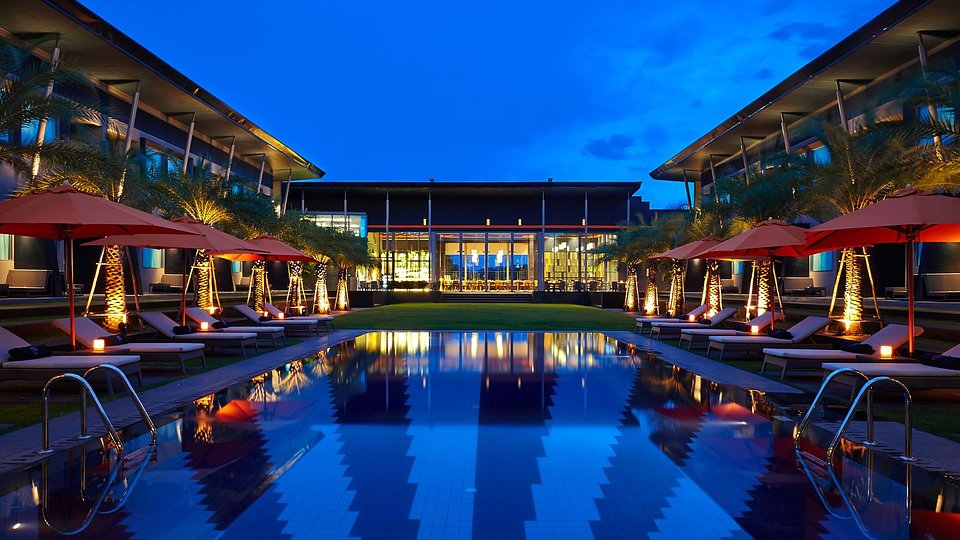 pool-bar.jpg