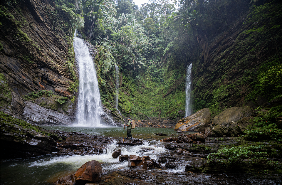 Three Sisters Waterfall