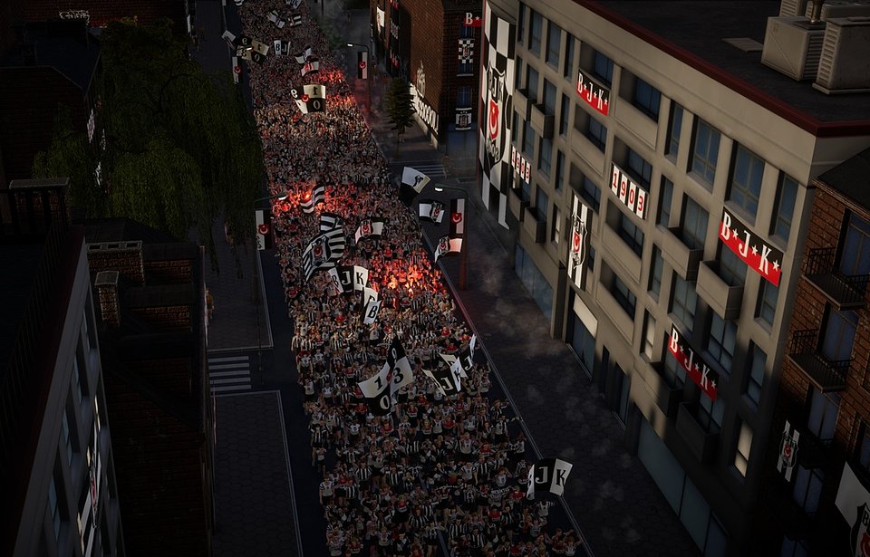Feiernde Fans von Beşiktaş JK in den Straßen