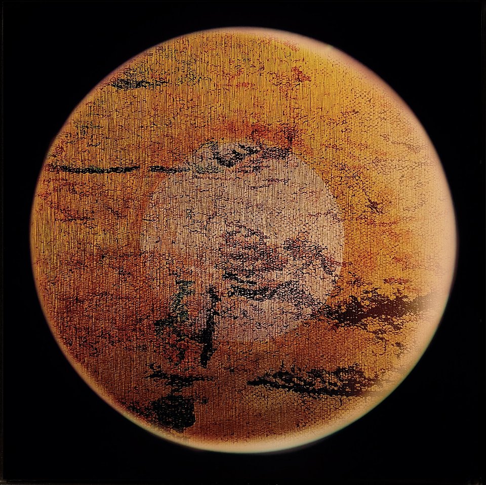 Andrzej Banachowicz, „Memoria Prinpiorum/Pamięć Początku”, druk na aluminium (dibond), 100 x 100 cm, 2023 (fot. R. Boettner-Łubowski)