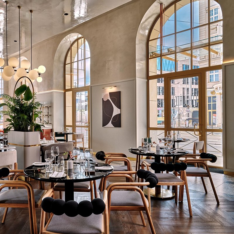 Movenpick Grand Hotel Wroclaw_03.jpg