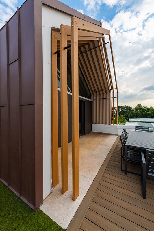 Exemplar Building Featuring Eva-Last Decking and Lifespan Beams 