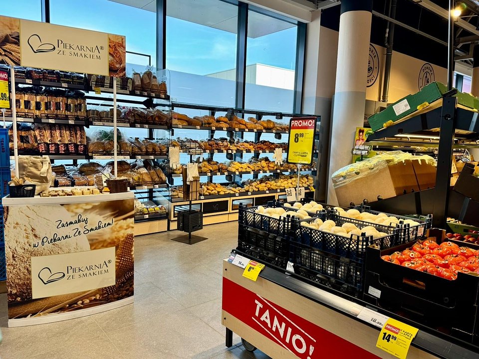 materiały prasowe Grupy Muszkieterów [4].jpg