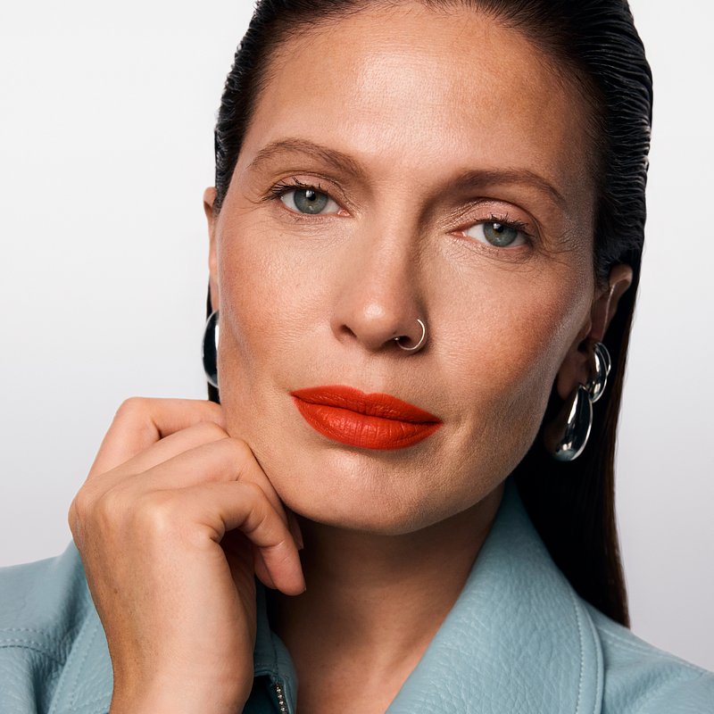 STATEMENT LIPS- MAIN.jpg
