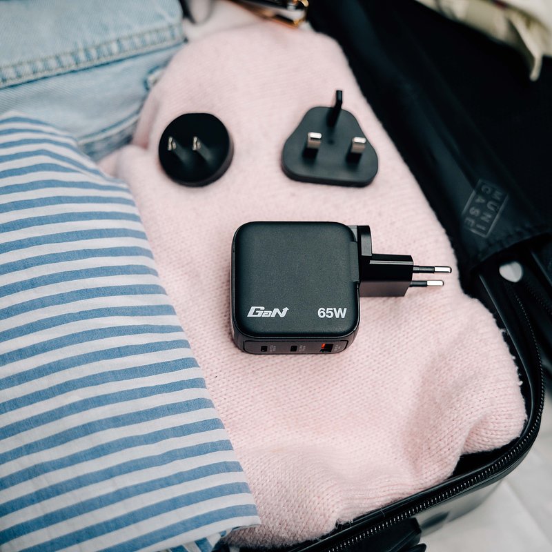 gan-charger-with-display-65w-dec-2025-30238-df-5.jpg