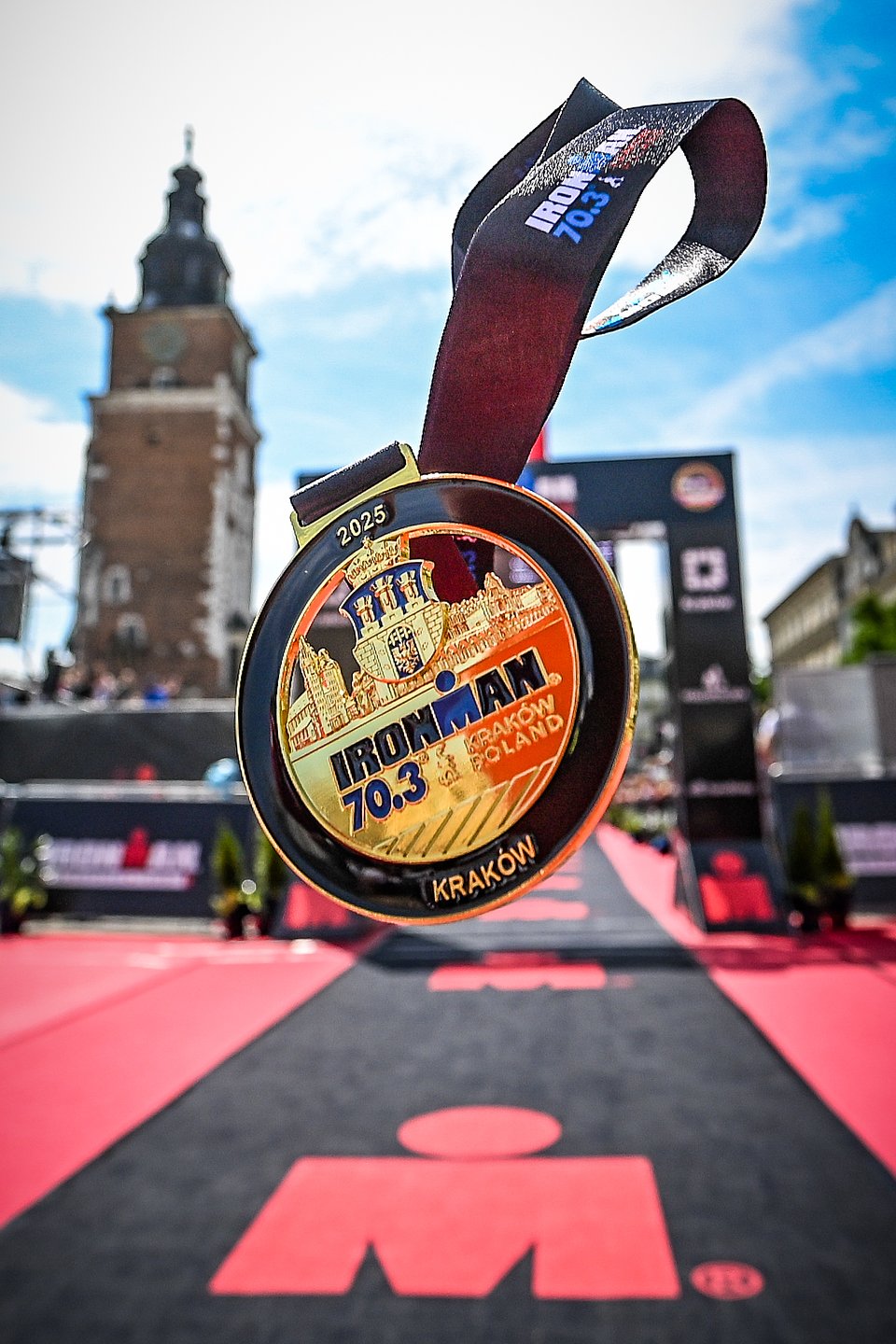 Medal IRONMAN 70.3 Kraków / Fot. Bartek Zborowski / Sport Evolution