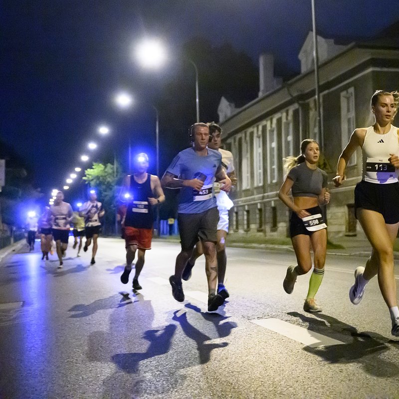 POZNAN_NIGHT_RUN_097.JPG