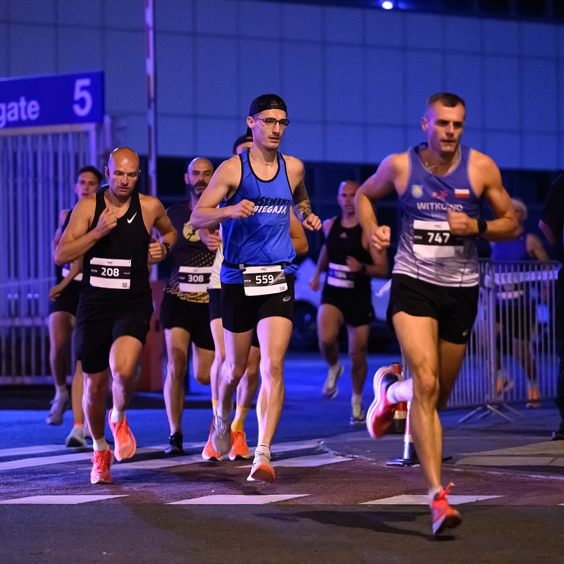 POZNAN_NIGHT_RUN_073.JPG