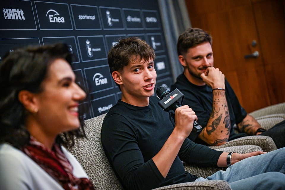 Od lewej: Karolina Filipkowska - sportowa influencenka i ambasadorka Enea IRONMAN 70.3 Warsaw, Maciej Duda – influencer sportowy, uczestnik Enea IRONMAN 70.3 Warsaw, Mikołaj „Tyszka” Tyszkiewicz - influencer sportowy, uczestnik Enea IRONMAN 70.3 Warsaw / Fot. Bartek Zborowski / Sport Evolution