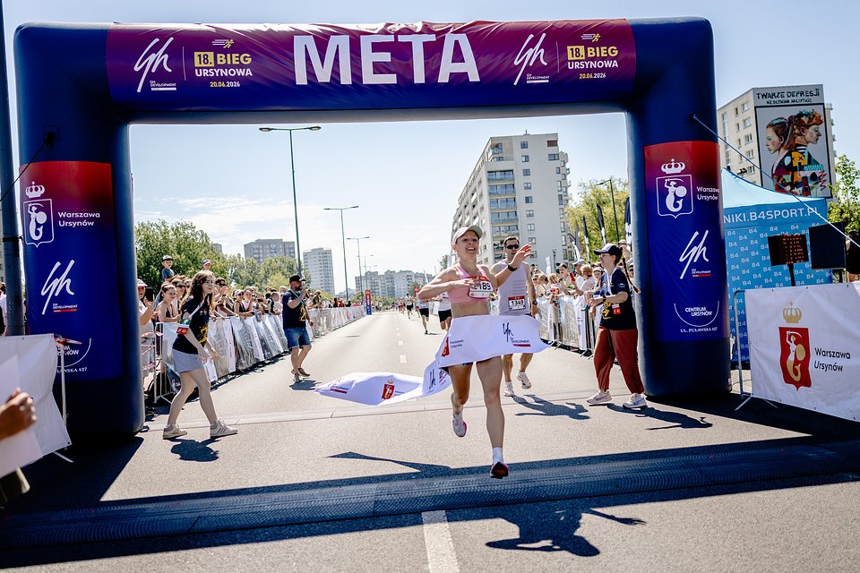 Julia Semenovych - zwyciężczyni GH Development 18. Bieg Ursynowa w kategorii kobiet / Fot.: Filip Naumienko / Sport Evolution