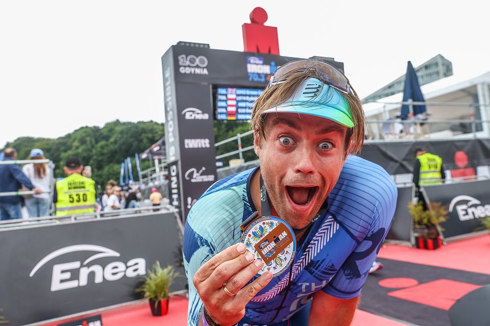 Damian BOMBI Bąbol - komentator zawodów IRONMAN Poland, uczestnik Enea IRONMAN 70.3 Gdynia / Fot.: Przemek Świderski / Sport Evolution