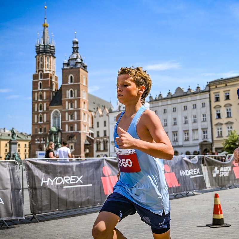 20260801_BZ_370-2.jpg