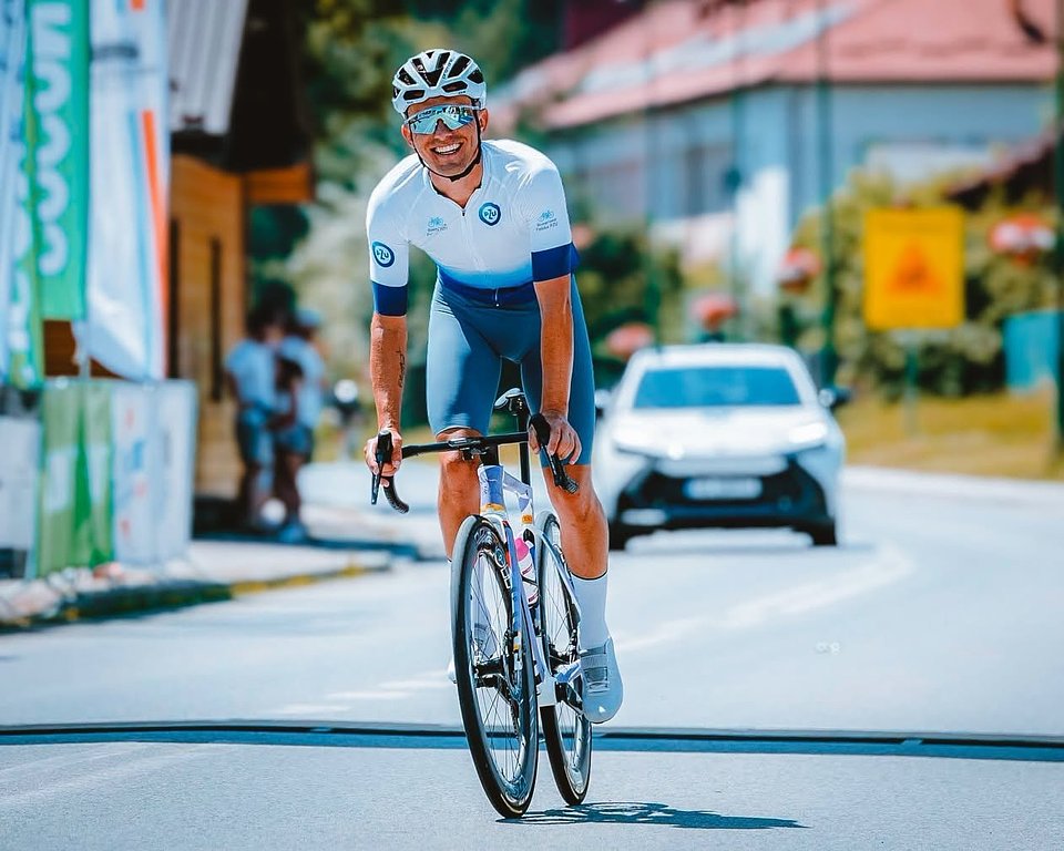 Rafał Majka - jeden z najlepszych polskich kolarzy szosowych, ambasador akcji Rowerowa Polska PZU / Fot.: https://www.facebook.com/rafalmajkaofficial/photos